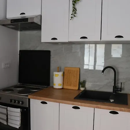 Apartman Cherry *